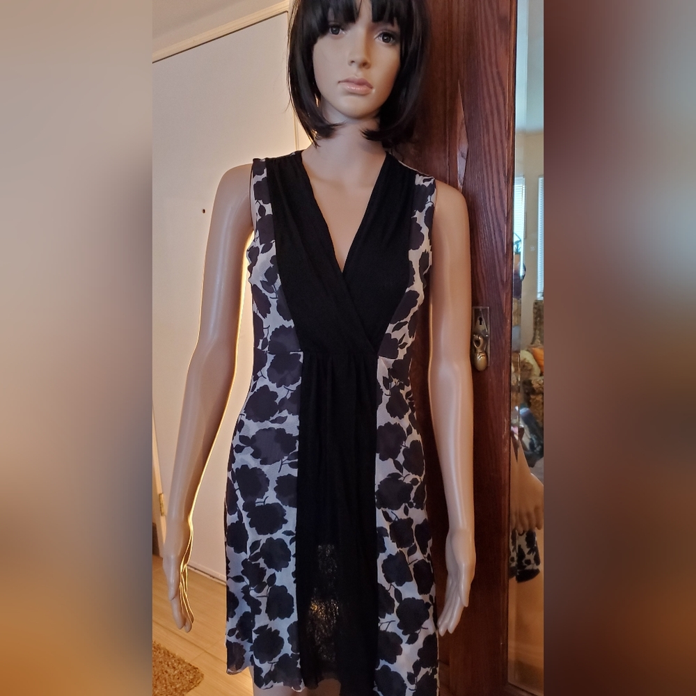 White House Black Market Summer Dress